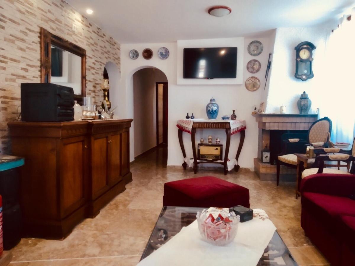 Villa Ampelia Сития Екстериор снимка
